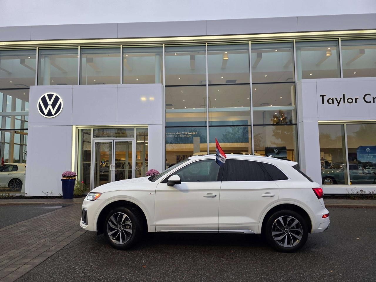 2023 Audi Q5 Tecknik Photo1