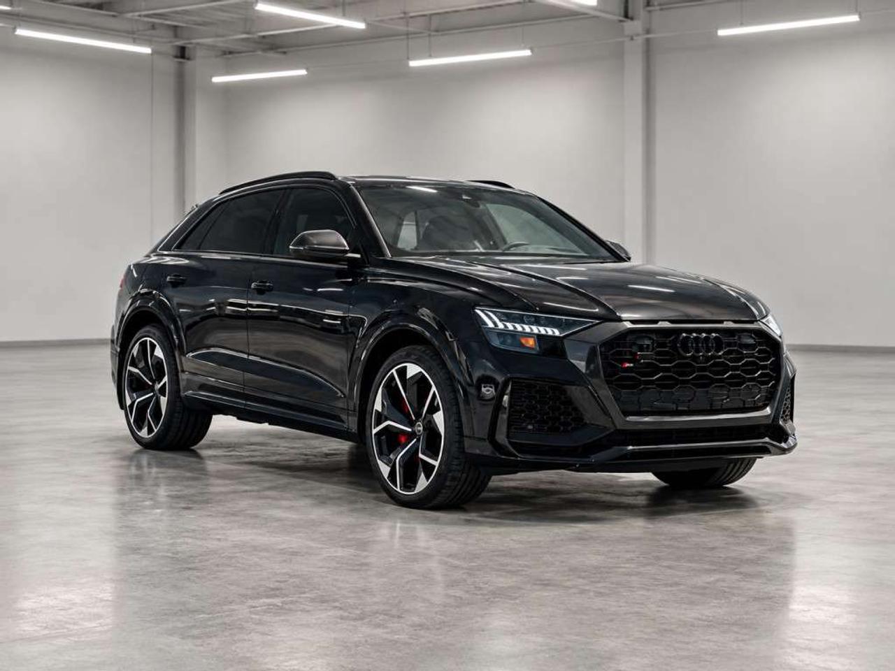 2022 Audi RS Q8 Carbon Optics   B&O Advanced 3D Sound   Carfax Clean Photo3