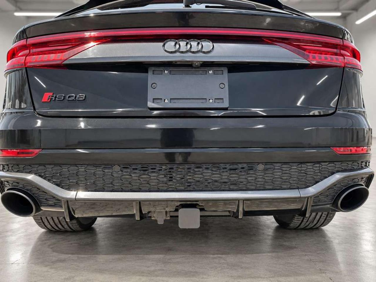 2022 Audi RS Q8 Carbon Optics   B&O Advanced 3D Sound   Carfax Clean Photo