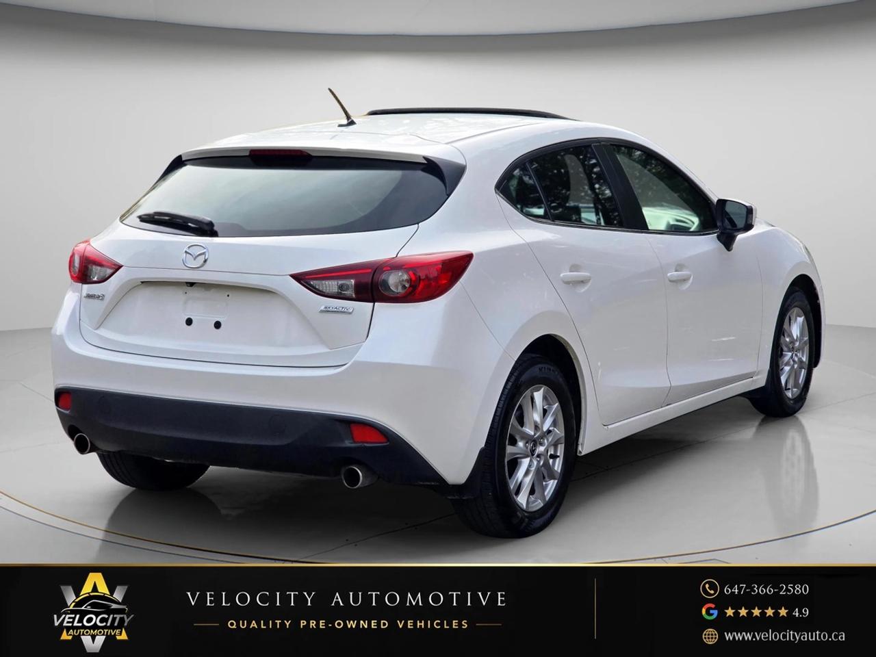 2015 Mazda MAZDA3 GS Hatchback | Clean Carfax! Photo