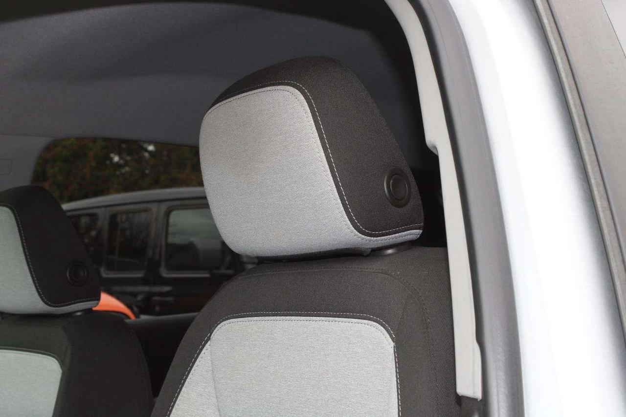 2022 Chevrolet Equinox LS  ReverseCamera HtdSeats CruiseCtrl Photo