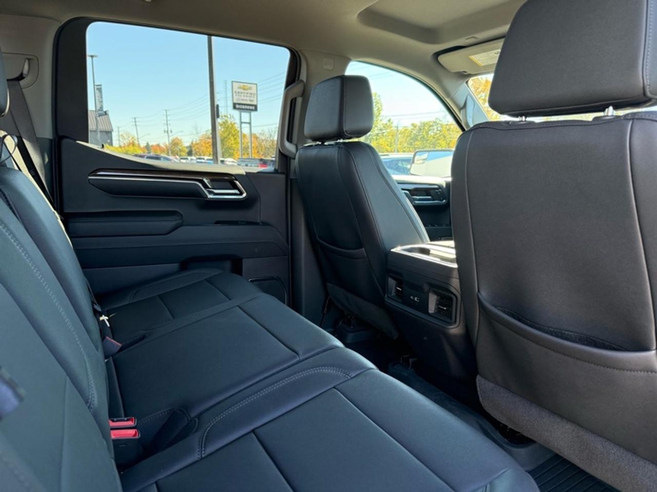 2024 Chevrolet Silverado 1500 LT Trail Boss Photo