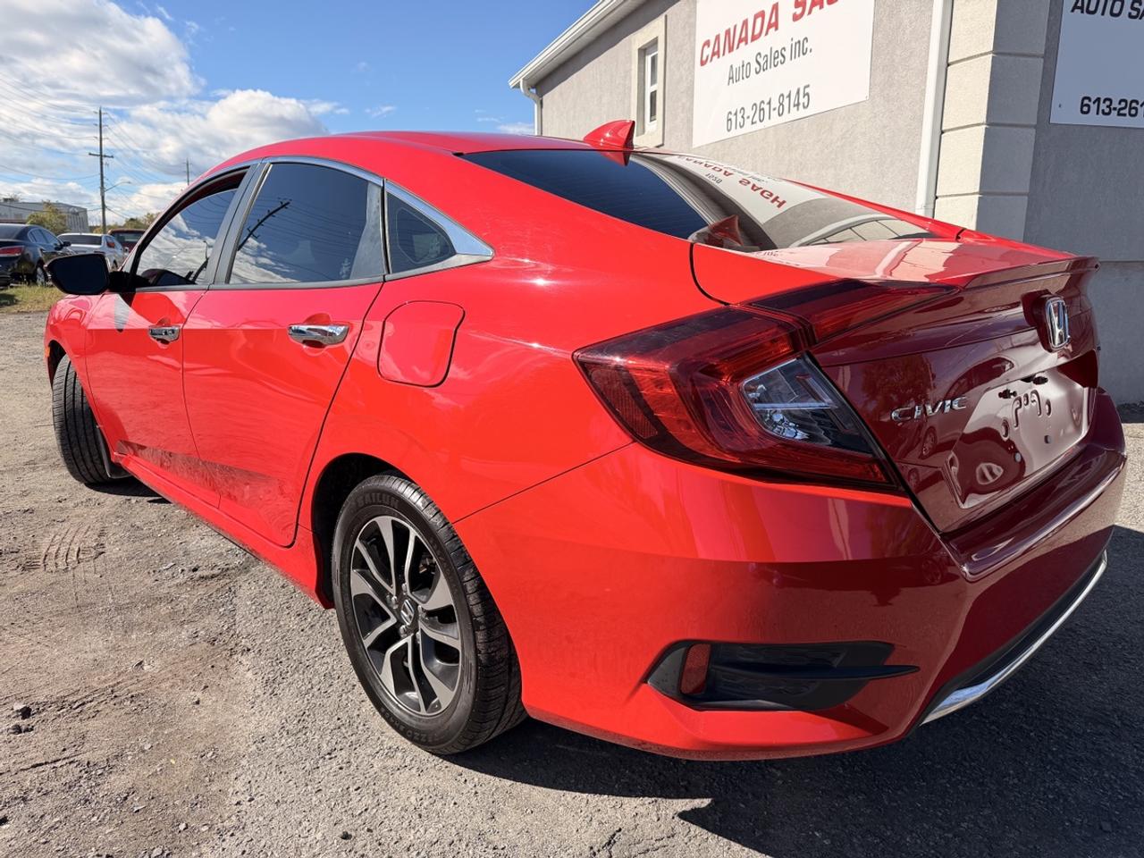 2020 Honda Civic Touring Photo