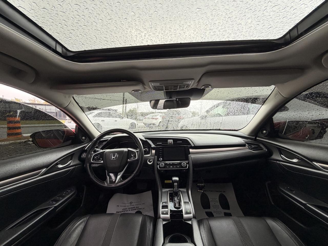2020 Honda Civic Touring Photo