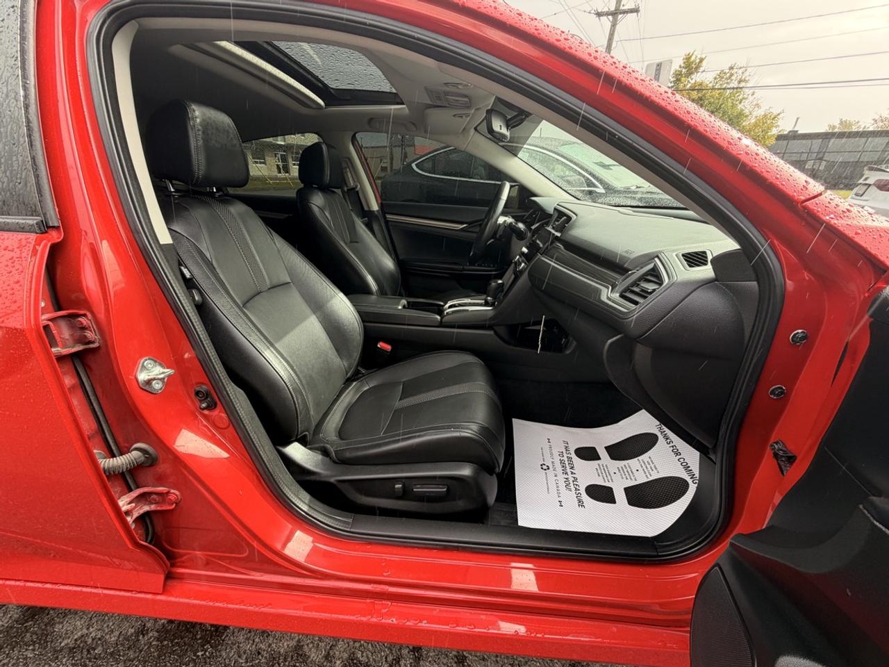 2020 Honda Civic Touring Photo