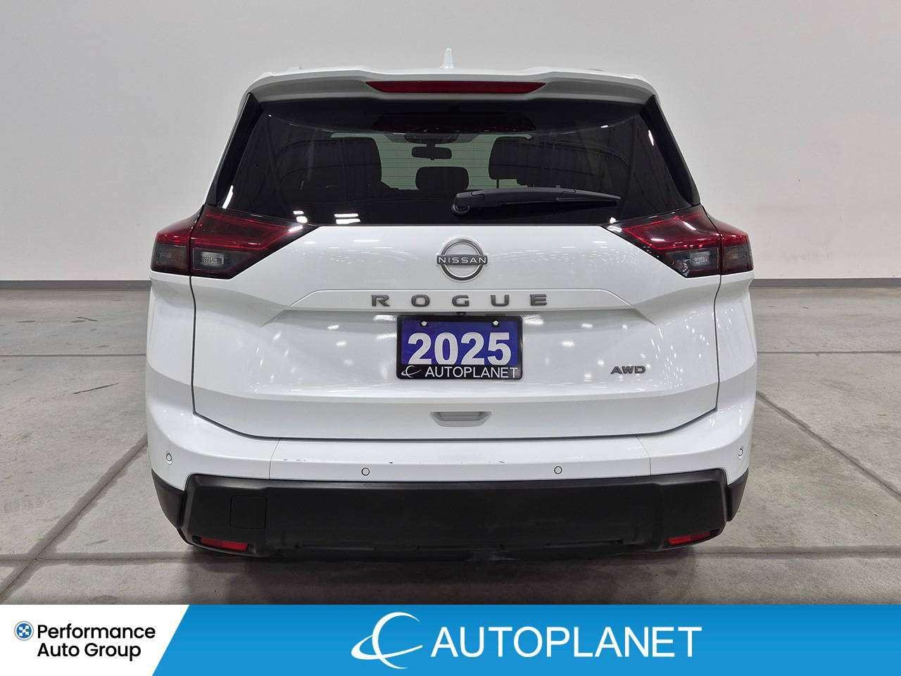 2025 Nissan Rogue SV AWD, Pano Roof, Back Up Cam, Heated Seats! Photo