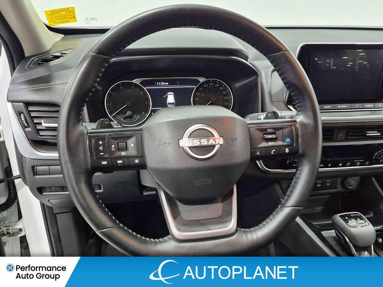 2025 Nissan Rogue SV AWD, Pano Roof, Back Up Cam, Heated Seats! Photo