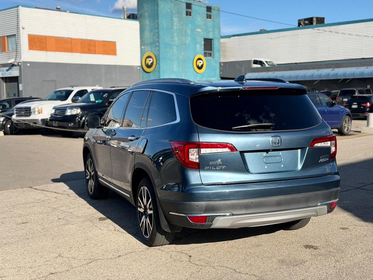 2020 Honda Pilot Touring Photo