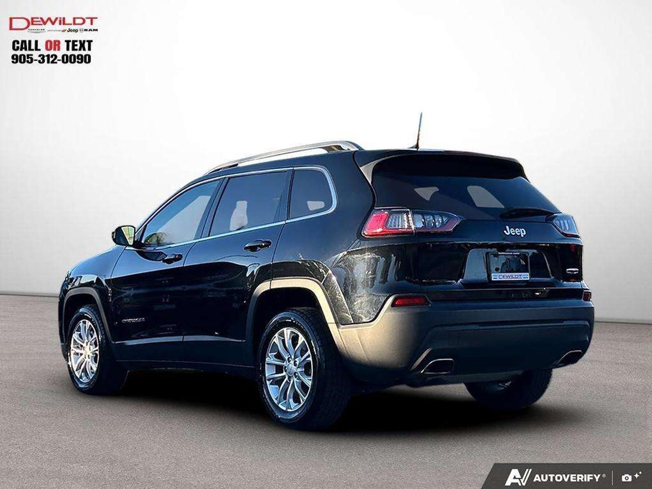 2019 Jeep Cherokee NORTH   COLD WEATHER   V6 ENGINE Photo