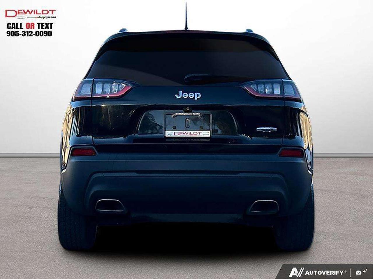 2019 Jeep Cherokee NORTH   COLD WEATHER   V6 ENGINE Photo