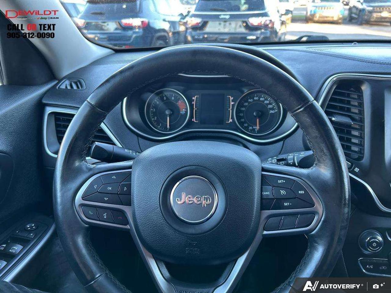 2019 Jeep Cherokee NORTH   COLD WEATHER   V6 ENGINE Photo