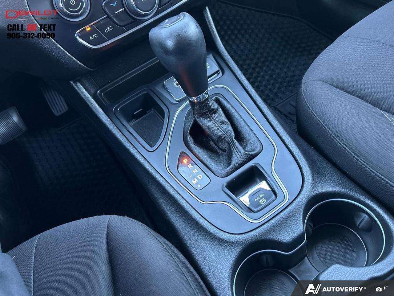 2019 Jeep Cherokee NORTH   COLD WEATHER   V6 ENGINE Photo