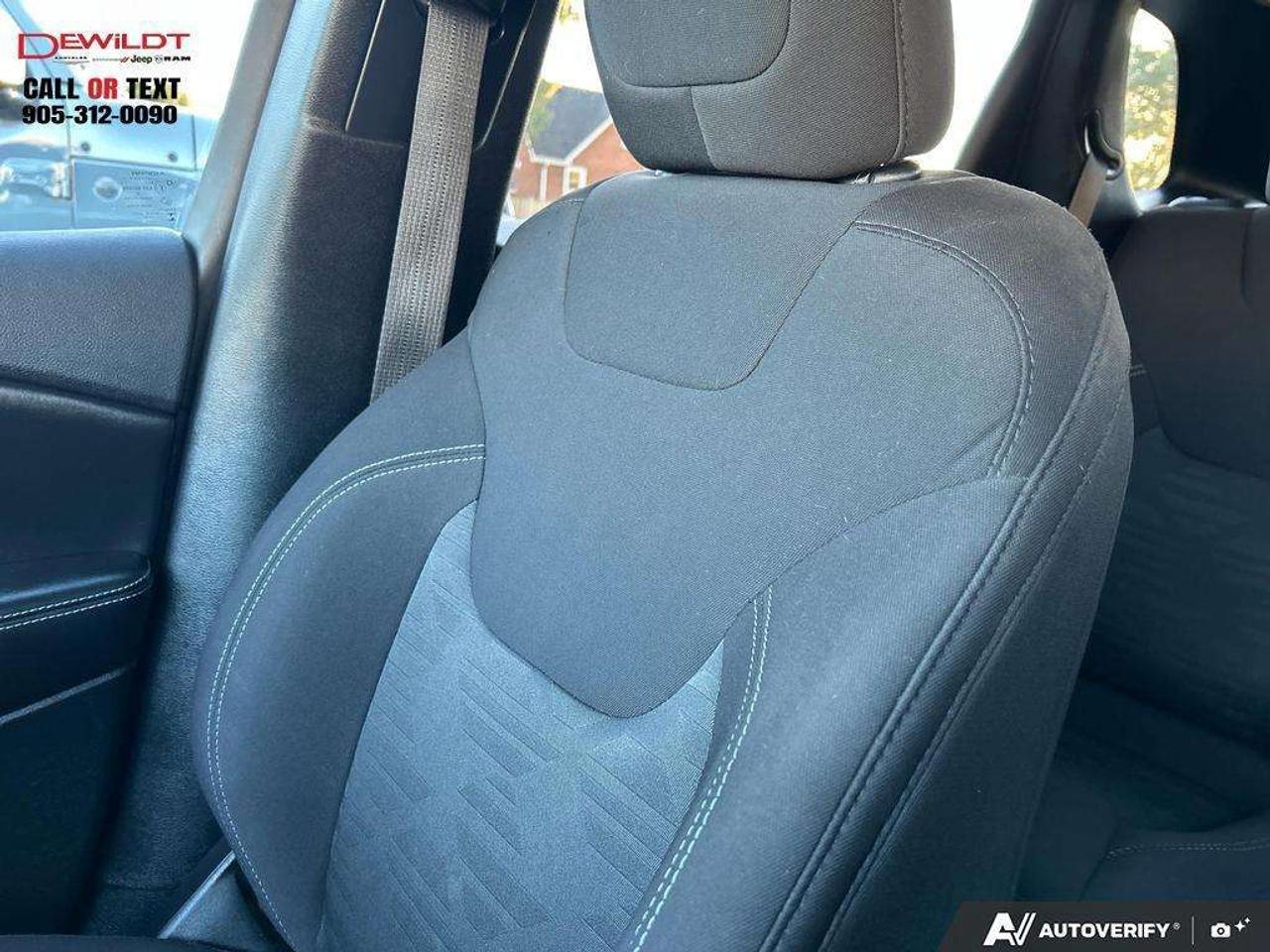 2019 Jeep Cherokee NORTH   COLD WEATHER   V6 ENGINE Photo