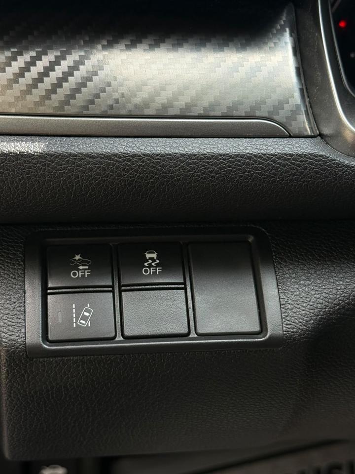 2019 Honda Civic Sport Photo