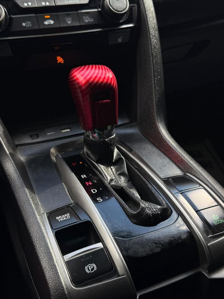 2019 Honda Civic Sport Photo