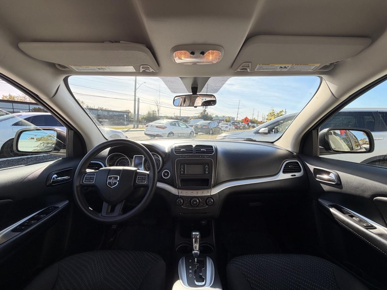 2017 Dodge Journey SE Photo