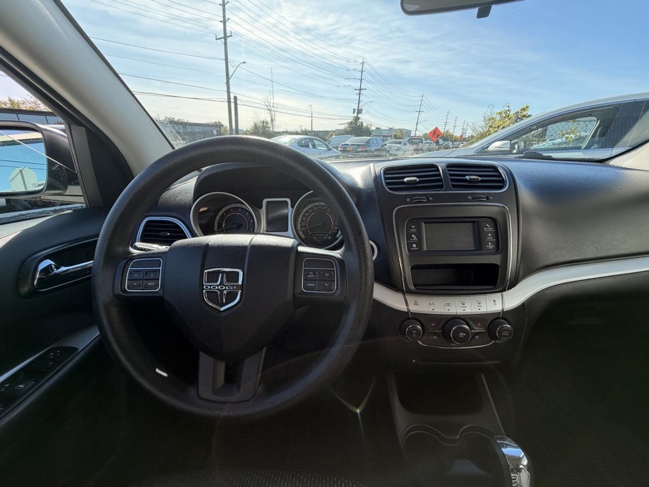 2017 Dodge Journey SE Photo