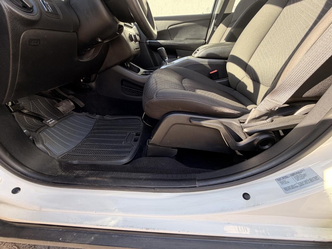 2017 Dodge Journey SE Photo