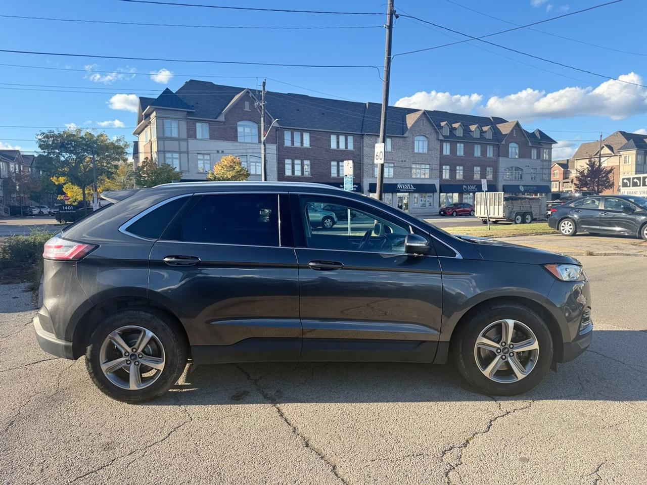2019 Ford Edge SEL Photo