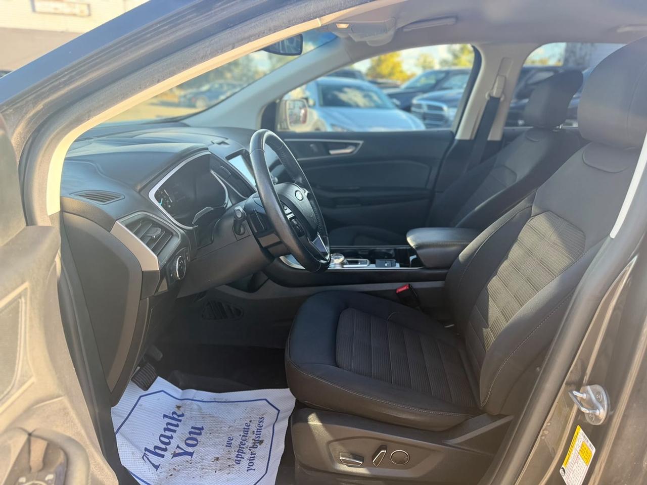 2019 Ford Edge SEL Photo