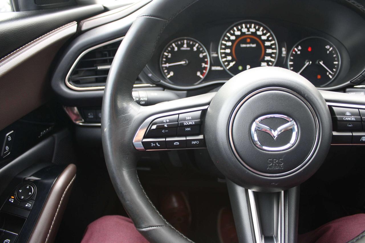 2024 Mazda CX-30 GT Photo