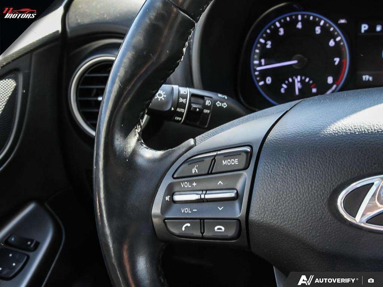 2019 Hyundai KONA 2.0L Luxury AWD   NO ACCIDENTS   LEATHER   SUNROOF Photo