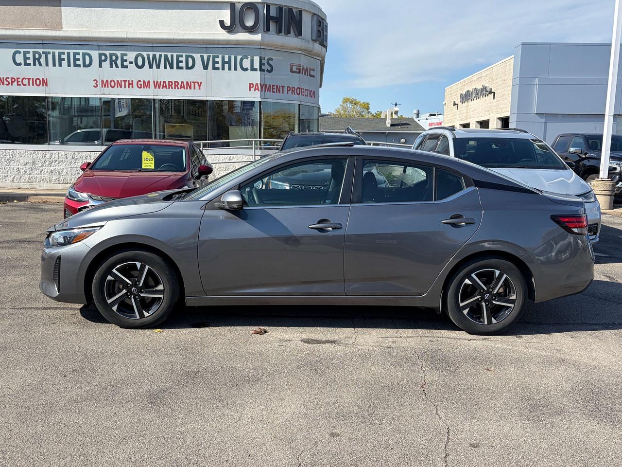 2024 Nissan Sentra SV Photo2