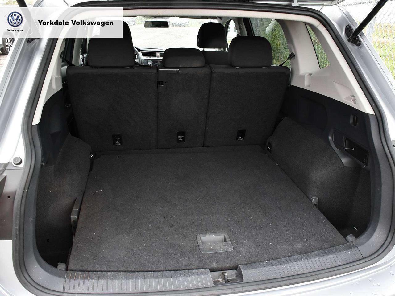 2019 Volkswagen Tiguan Trendline Photo