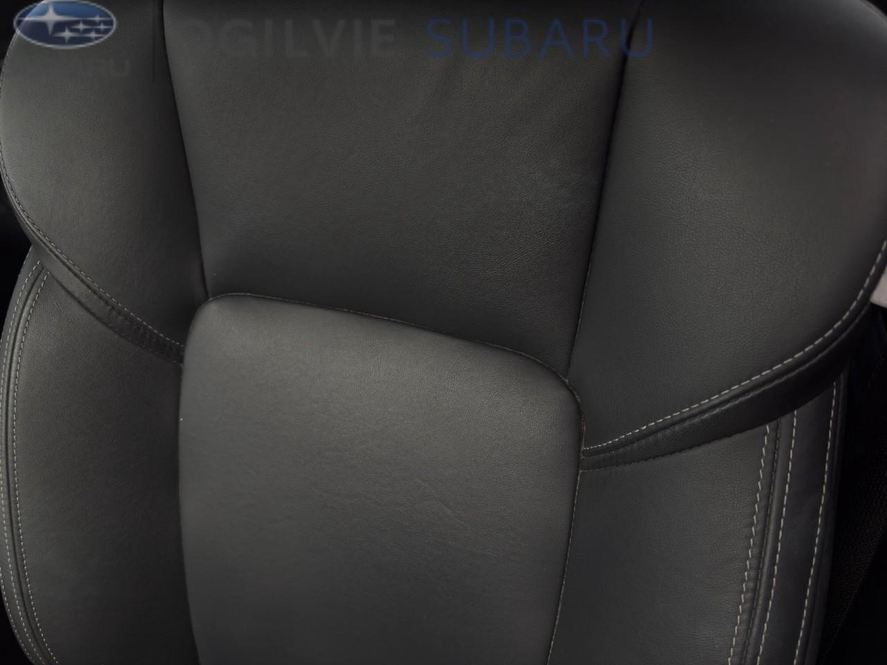 2020 Mitsubishi Outlander Plug-In Hybrid SEL 4dr S-AWC Photo