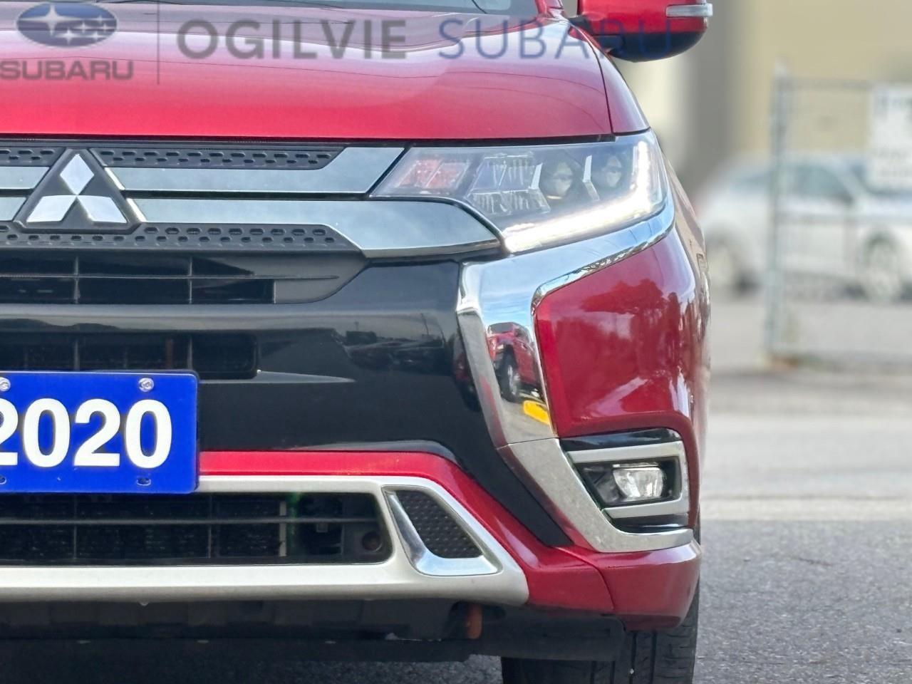 2020 Mitsubishi Outlander Plug-In Hybrid SEL 4dr S-AWC Photo
