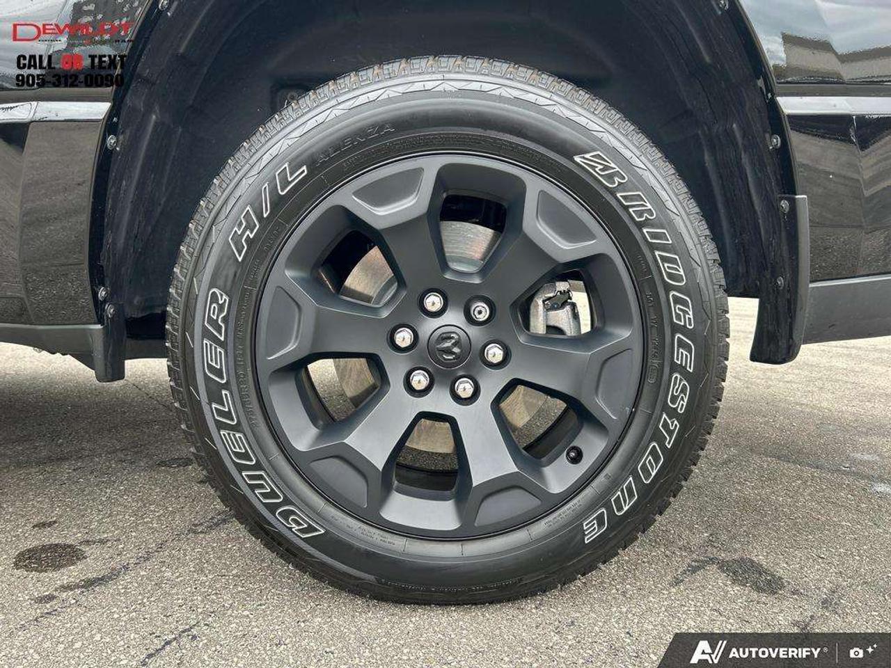 2025 RAM 1500 BLACK EXPRESS   ONE OWNER   LOW KM'S Photo