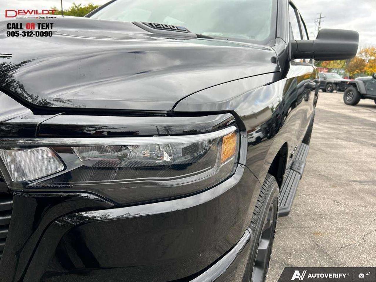 2025 RAM 1500 BLACK EXPRESS   ONE OWNER   LOW KM'S Photo