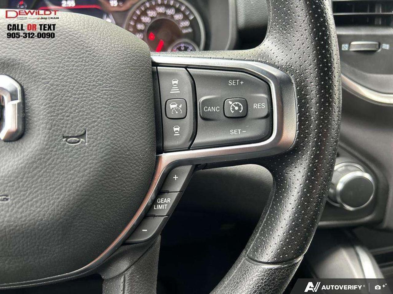 2025 RAM 1500 BLACK EXPRESS   ONE OWNER   LOW KM'S Photo