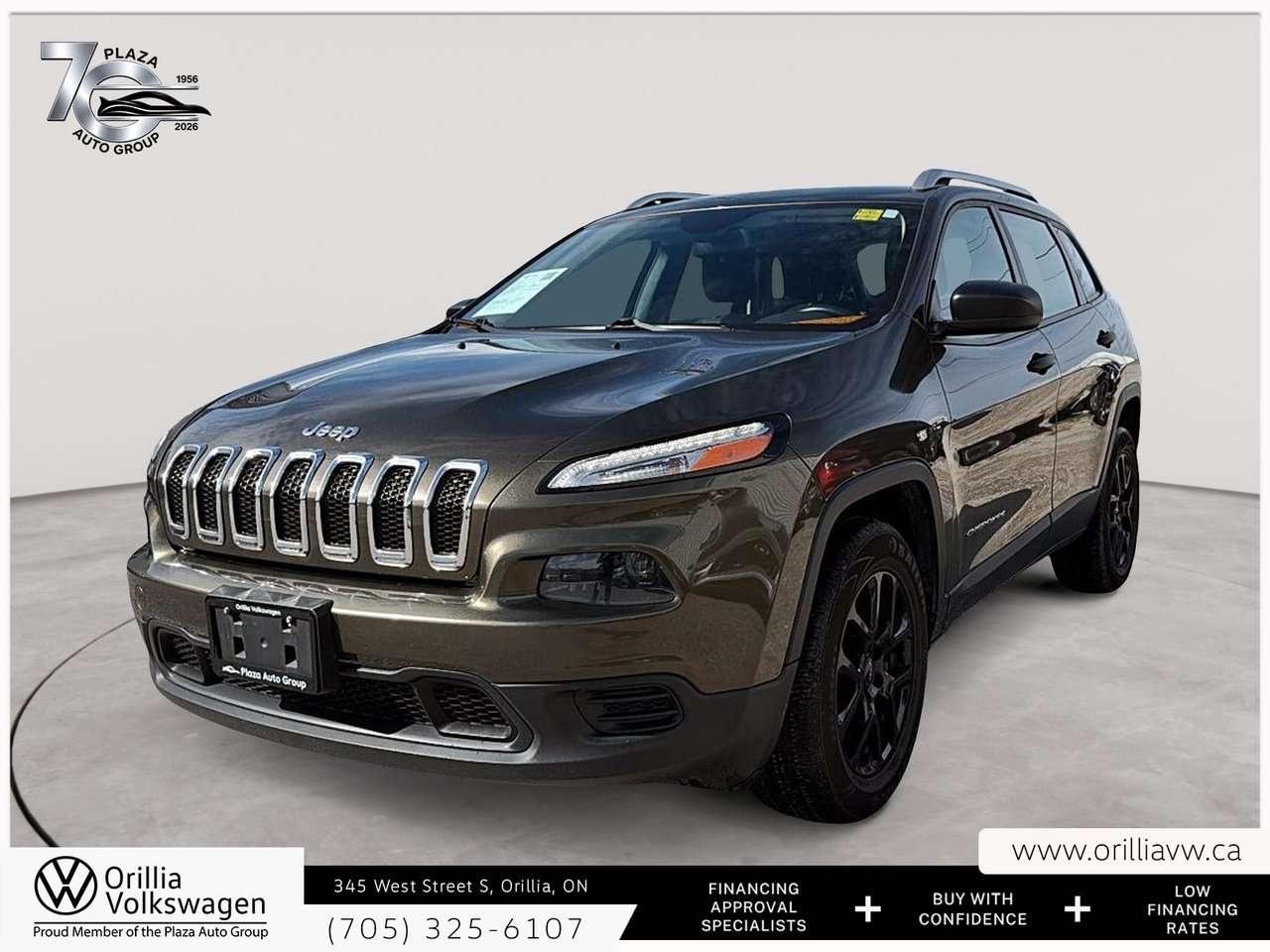 2015 Jeep Cherokee Sport 3.2L V6   Cold Weather Group   Trailer Tow Group / Photo