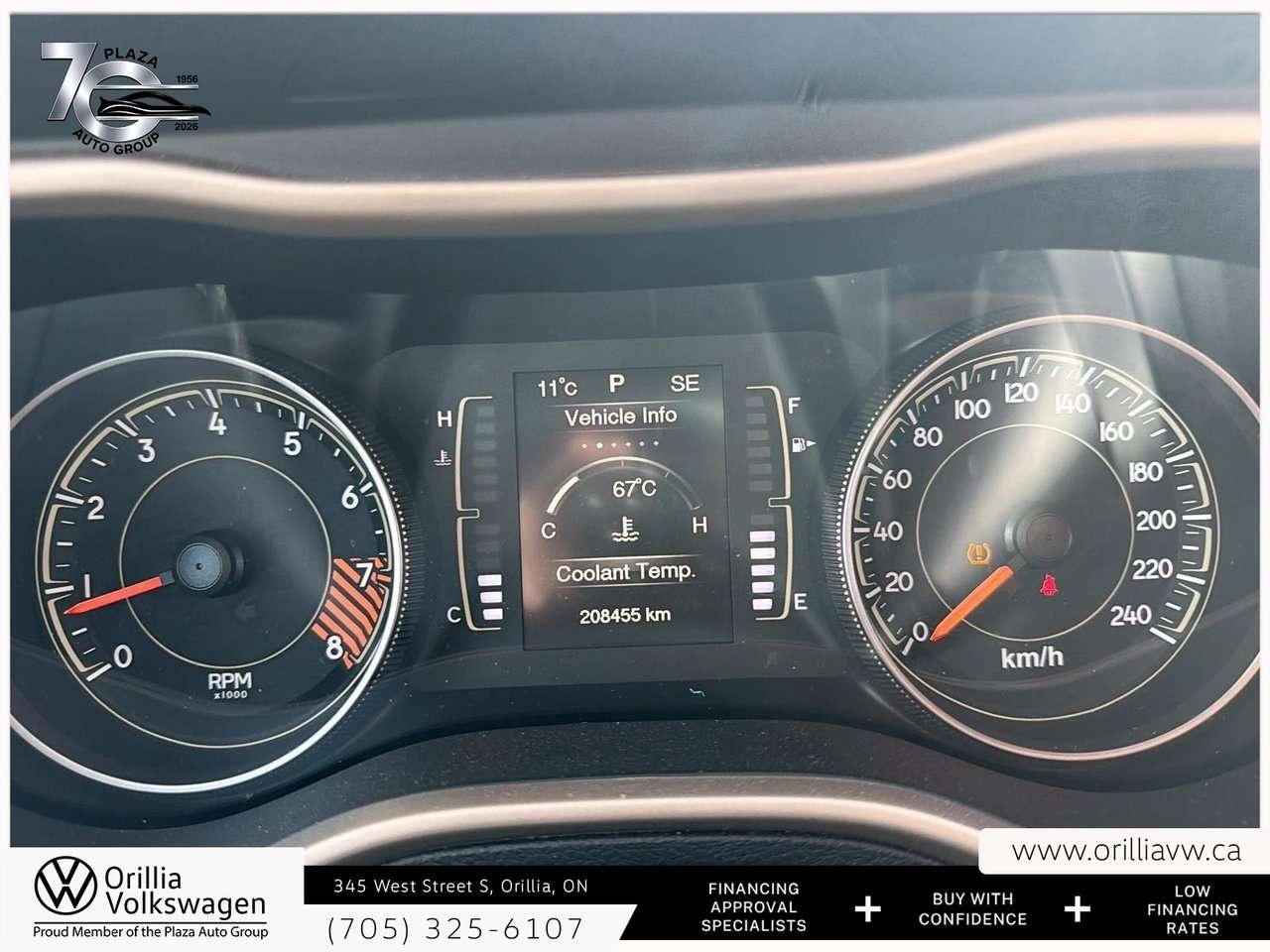 2015 Jeep Cherokee Sport 3.2L V6   Cold Weather Group   Trailer Tow Group / Photo
