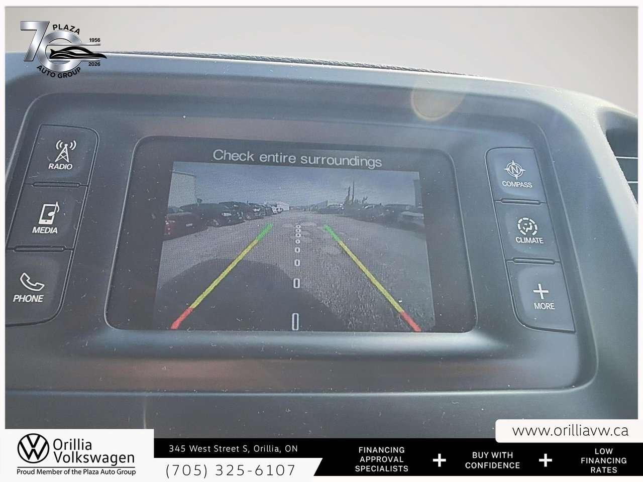 2015 Jeep Cherokee Sport 3.2L V6   Cold Weather Group   Trailer Tow Group / Photo