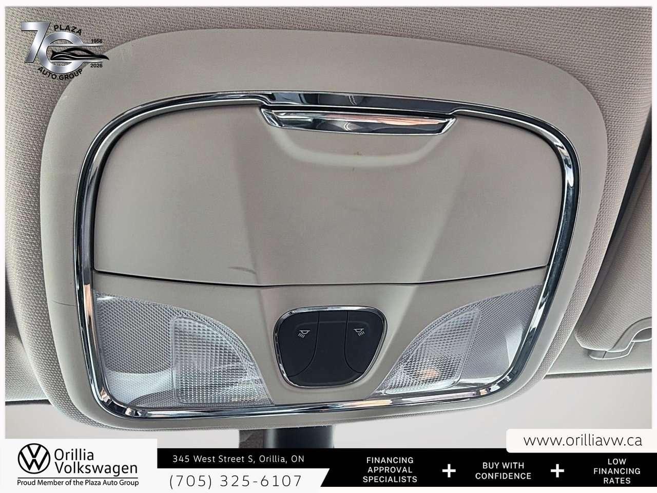 2015 Jeep Cherokee Sport 3.2L V6   Cold Weather Group   Trailer Tow Group / Photo