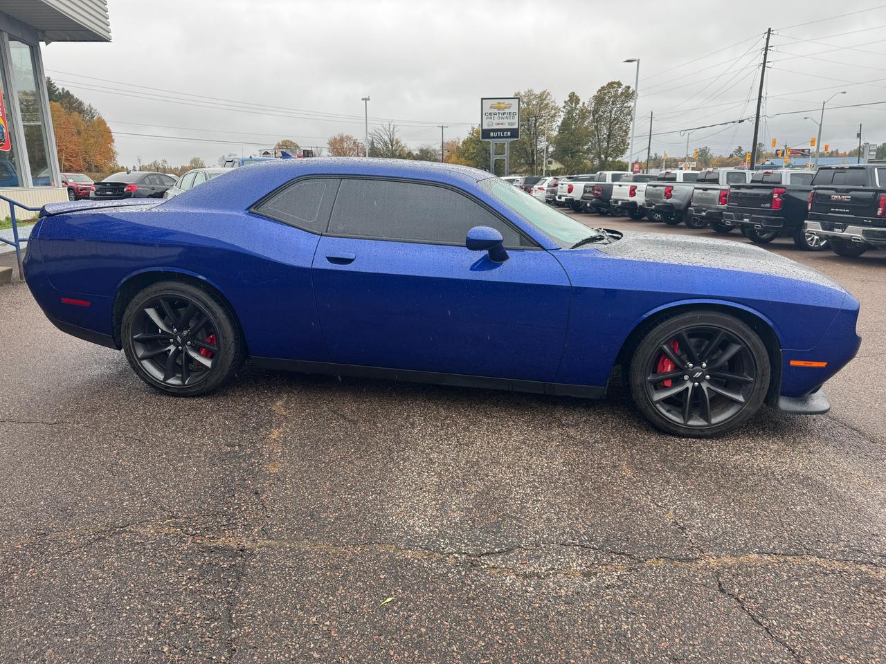 2021 Dodge Challenger R/T 2dr Rear-Wheel Drive Coupe Photo