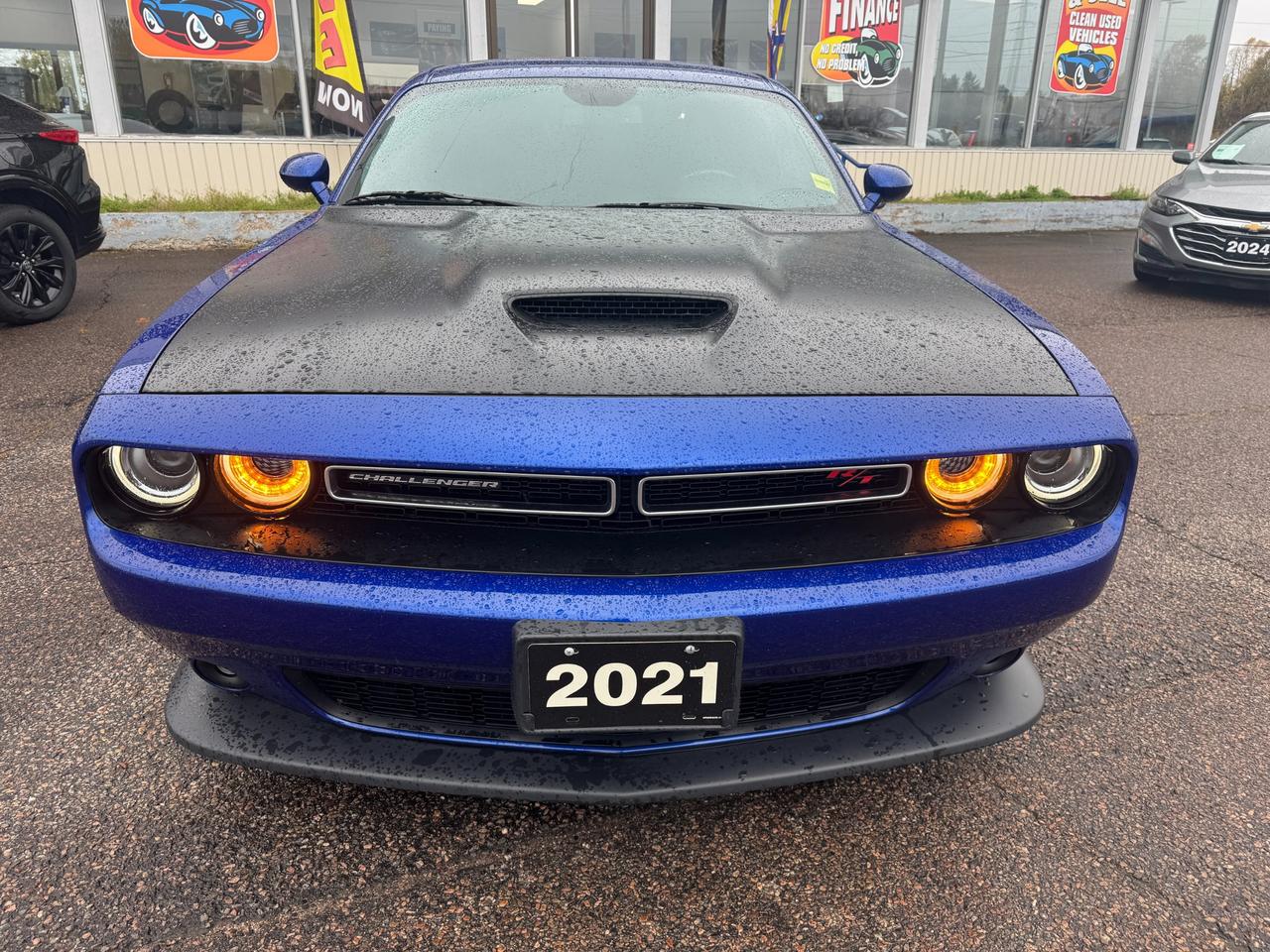 2021 Dodge Challenger R/T 2dr Rear-Wheel Drive Coupe Photo