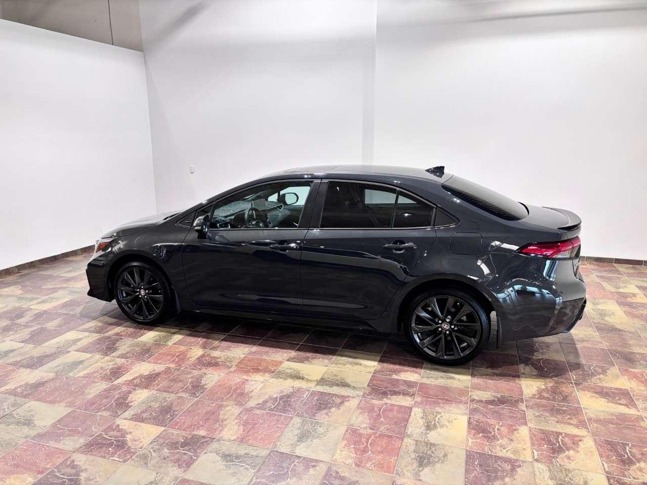 2025 Toyota Corolla CVT Photo4