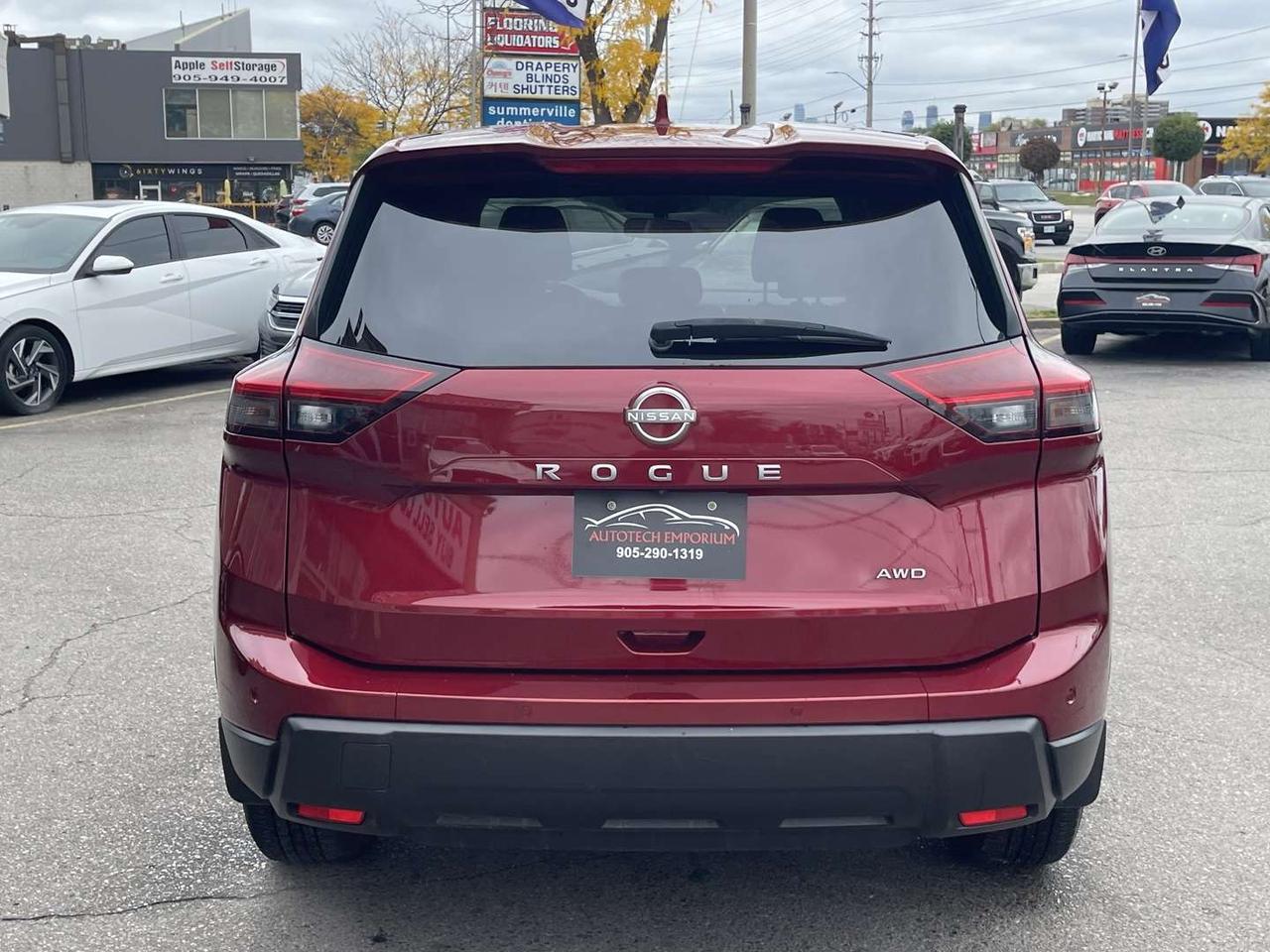 2024 Nissan Rogue S AWD   Htd Steering   Blind Spot   Dual Climate Photo