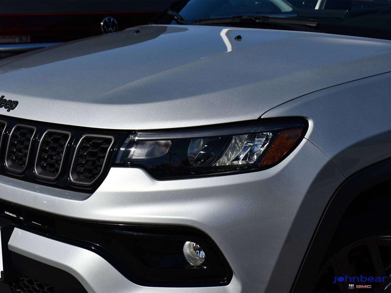 2026 Jeep Compass LIMITED Photo