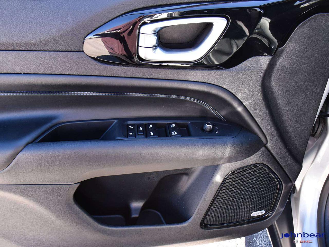 2026 Jeep Compass LIMITED Photo