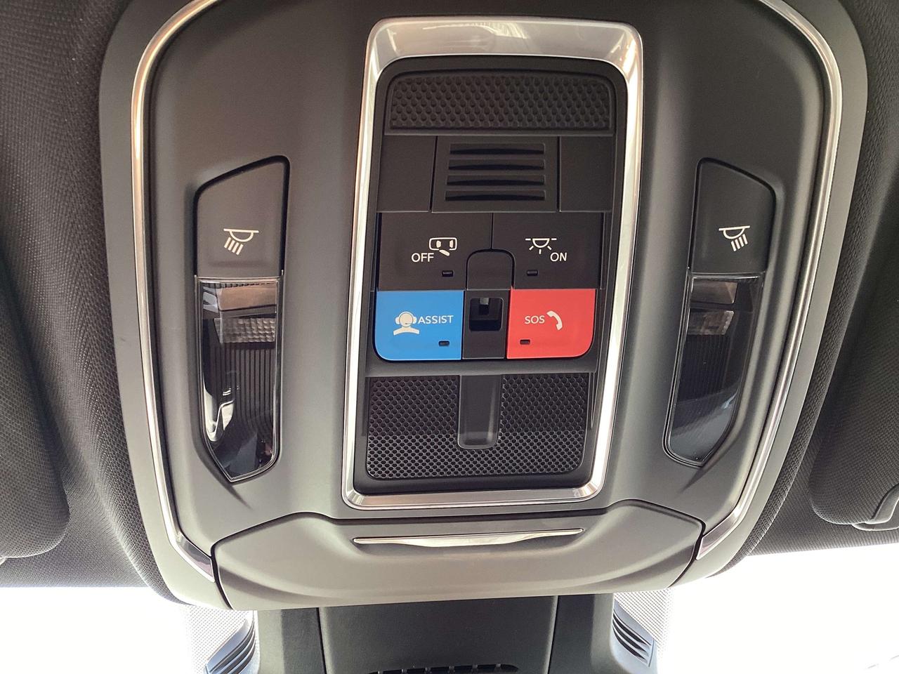 2026 Jeep Cherokee laredo Photo