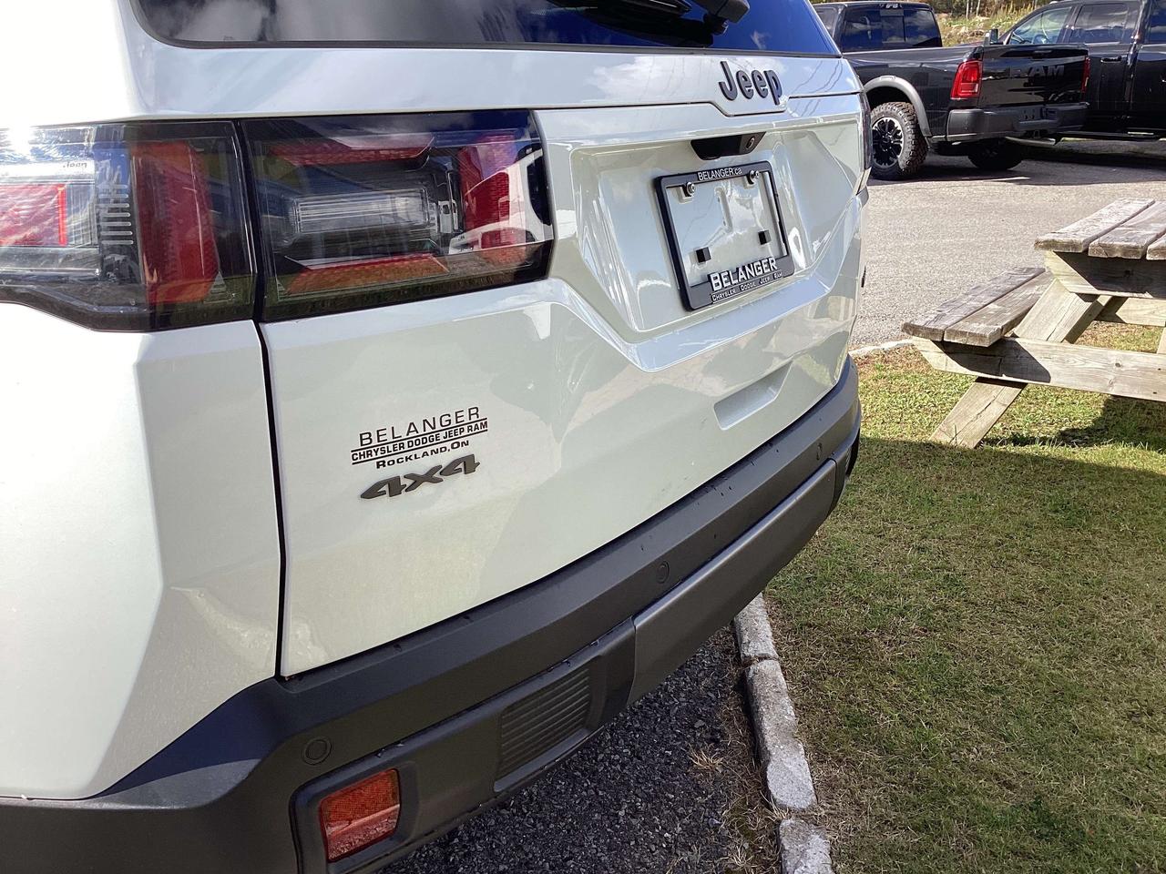 2026 Jeep Cherokee laredo Photo