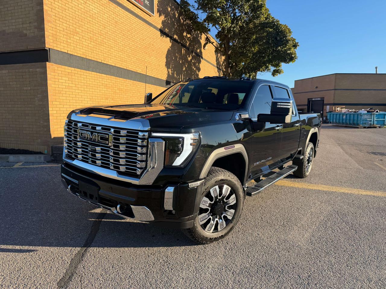 2025 GMC SIERRA 2500HD Denali 6.6L Gas Leather Roof Service records 4X4 Photo