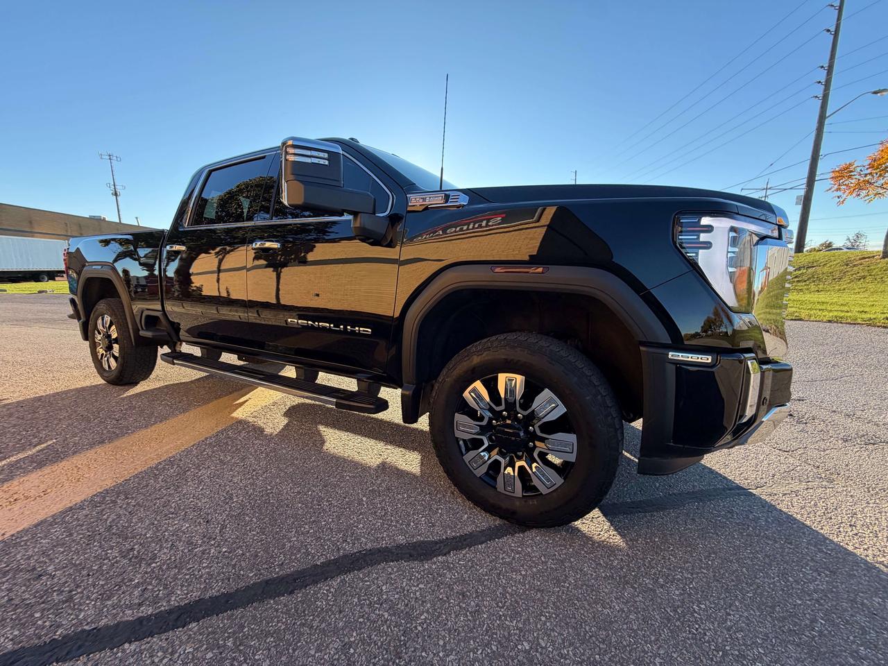 2025 GMC SIERRA 2500HD Denali 6.6L Gas Leather Roof Service records 4X4 Photo
