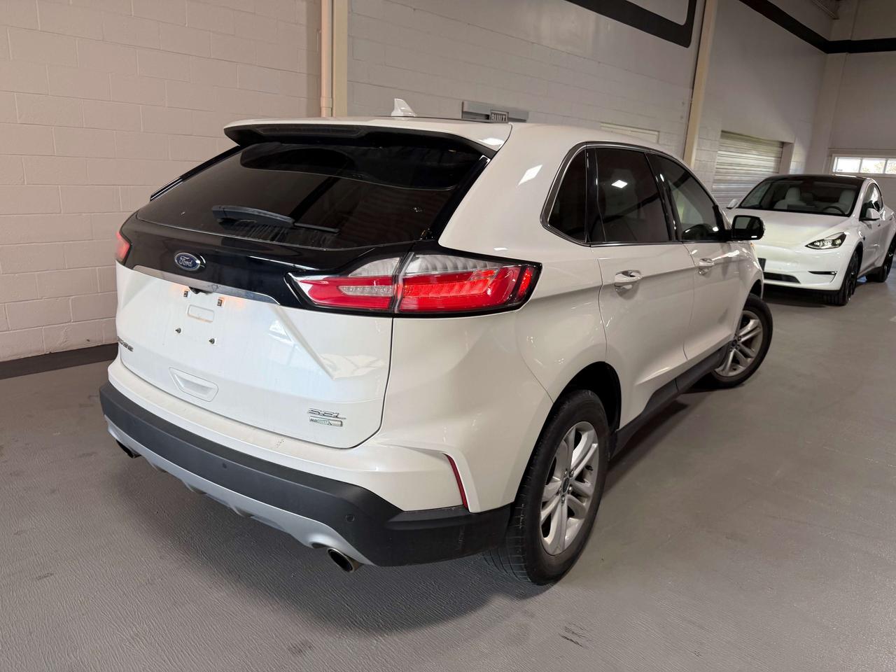 2019 Ford Edge SEL AWD LEATHER ROOF NAVIGATION CERTIFIED Photo
