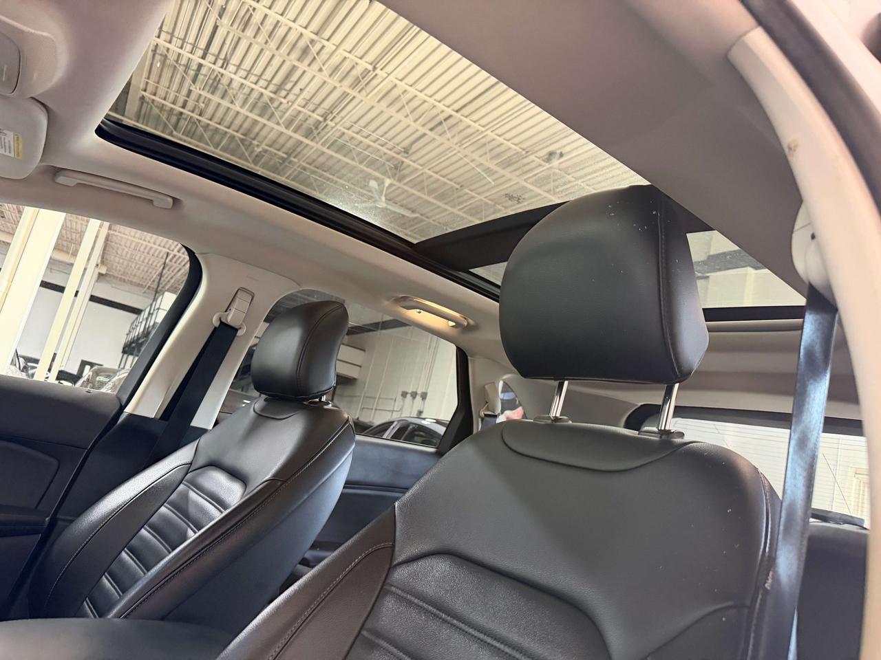 2019 Ford Edge SEL AWD LEATHER ROOF NAVIGATION CERTIFIED Photo