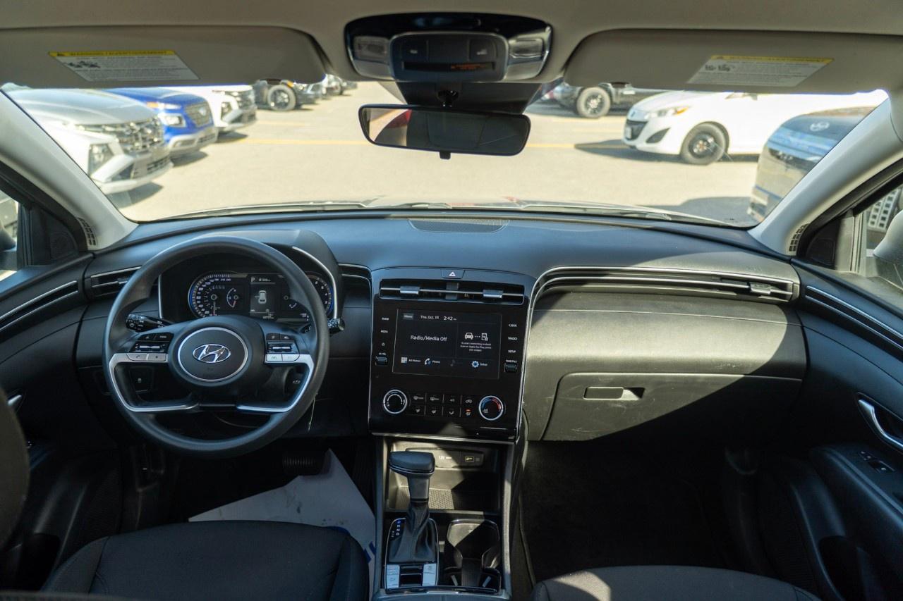 2022 Hyundai Tucson Essential AWD Photo